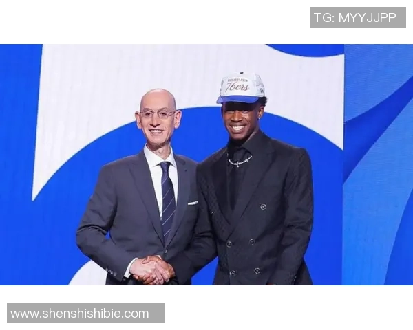 探花秀埃奇库姆首秀惊艳砍下34分7板3助冉冉升起的篮球新星