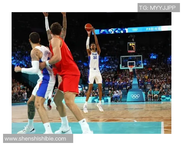 小瓦格纳稳定输出17投9中贡献24分4篮板6助攻2抢断带领球队赢得胜利